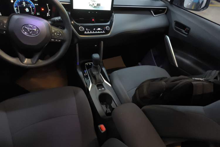 Used Toyota Corolla Cross 2024 2.0L Elite Edition
