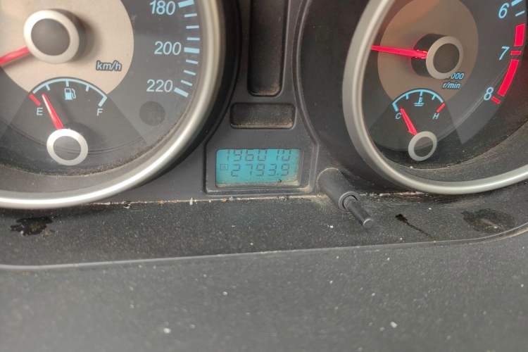 Used Buick Excelle 2011 1.6 LX-MT
