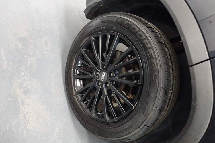 Used Chery Tiggo 8 PLUS 2021 290TGDI DCT Haoting Edition Right Rear Wheel Hub