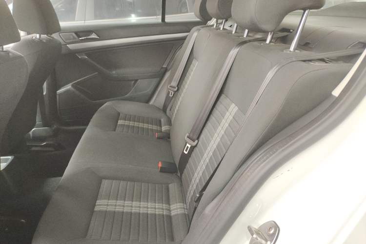 Used Volkswagen Lavida 2019 Lavida Start 1.5L Automatic Trendy Version China VI Standard