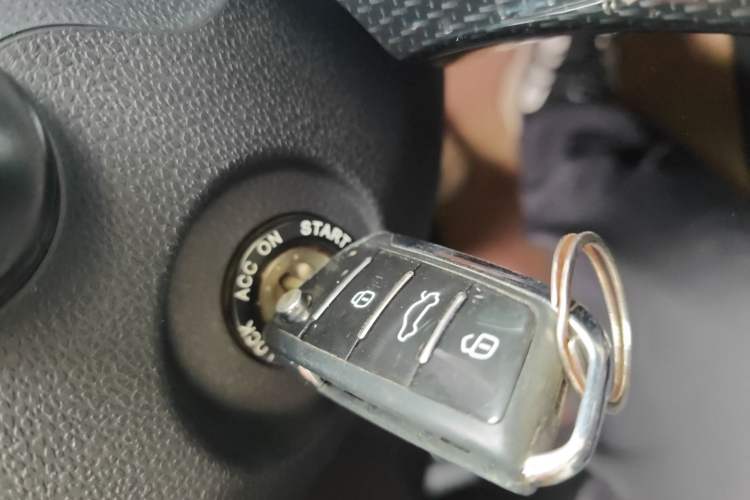 Used JAC Group Refine S3 2017 1.6L CVT Luxury Smart Model
