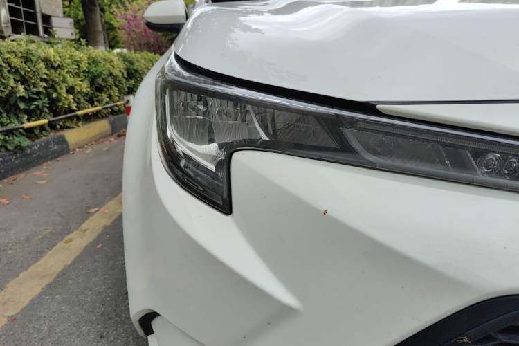 Used Toyota Levin 2022 Dual-Motor 1.8H E-CVT Progressive Edition Right Front Headlight