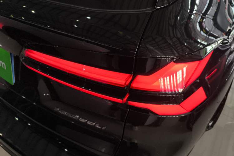 Used BMW X5 2023 xDrive 30Li Luxury M Sport Night Edition Package