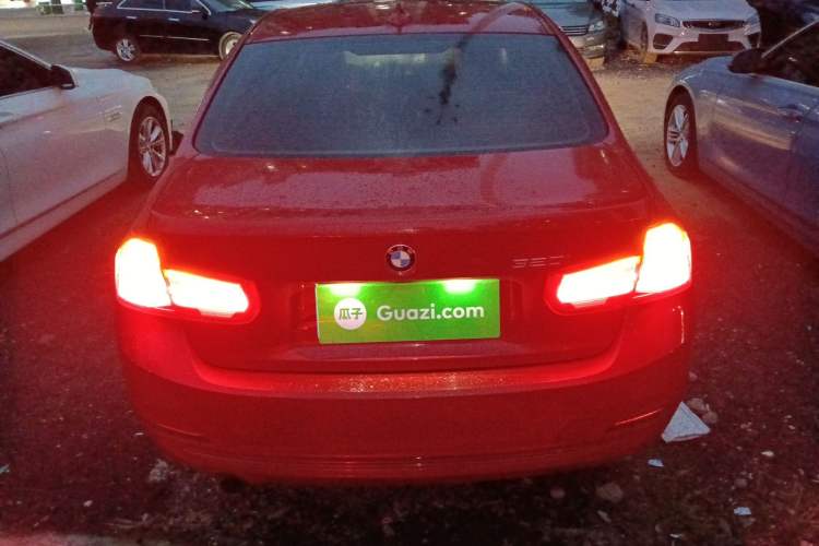 Used BMW 3 Series 2017 318i Fashion Model
