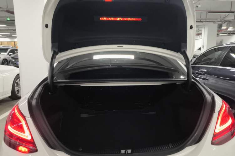 Used Mercedes-Benz C-Class 2020 Restyled C 200 L Fashion Edition Sport Version
