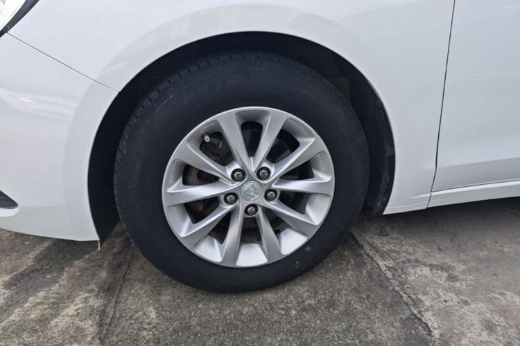 Used Buick GT 2019 15T Dual-Clutch Advanced Version China VI Standard
