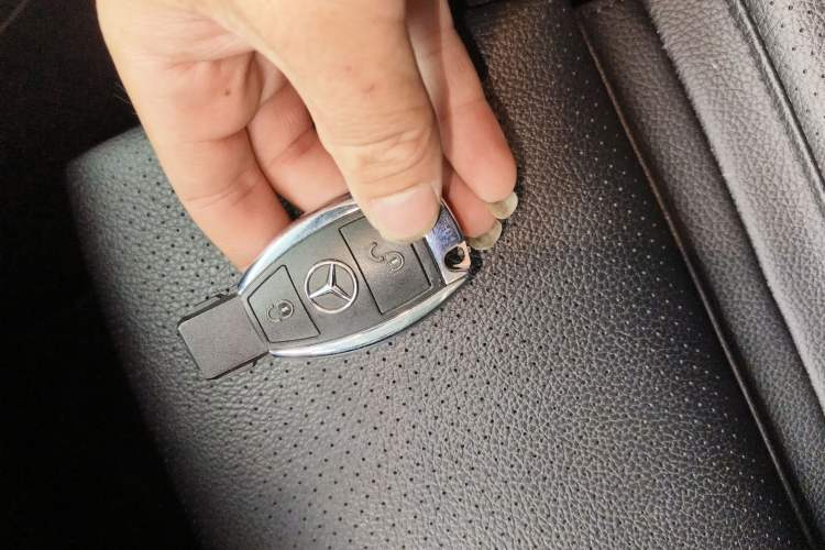 Used Mercedes-Benz GLA 2017 GLA 200 Fashion Model Vehicle Key