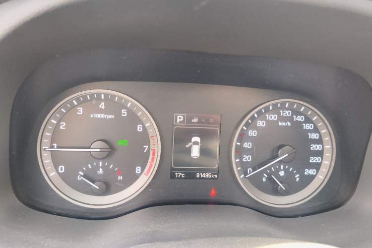 Used Hyundai Tucson 2018 1.6T Dual-Clutch Two-Wheel Drive 15th Anniversary Special Edition Instrument Cluster