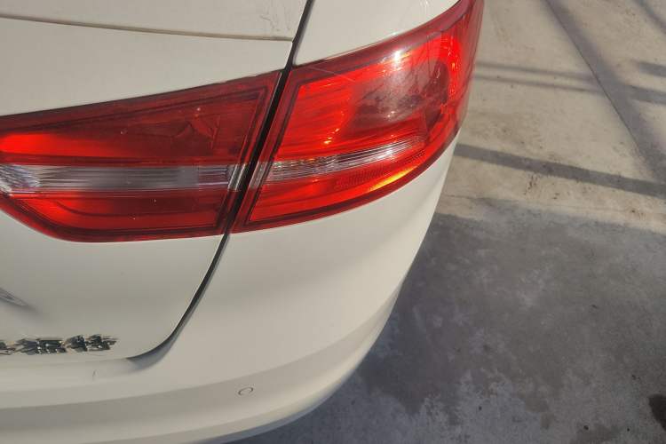 Used Ford Escort 2017 Happiness Edition 1.5L Automatic Fashion Version