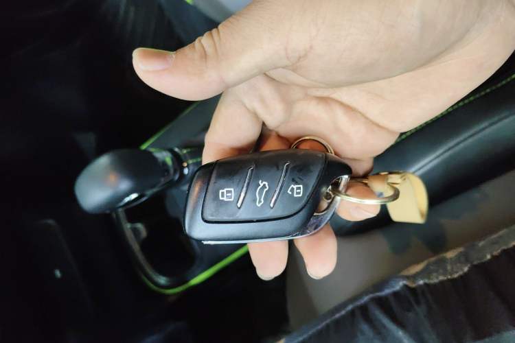 Used Roewe Clever 2021 302km All-Round Version