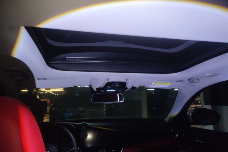 Used Alfa Romeo Giulia 2017 2.0T 200HP Luxury Edition Headliner