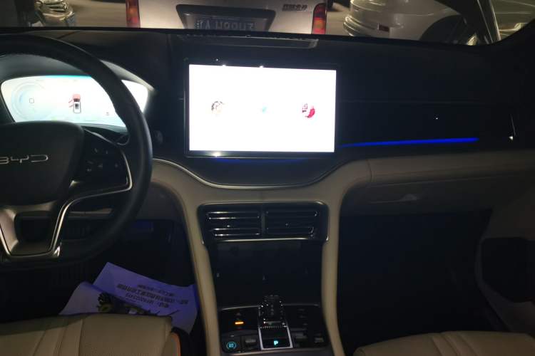 Used BYD Song PLUS New Energy 2024 HONOR Edition DM-i 150km Flagship PLUS Audio And AC Panel