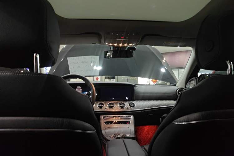 Used Mercedes-Benz E-Class 2023 Restyled E 300 L Sporty and Stylish Edition
