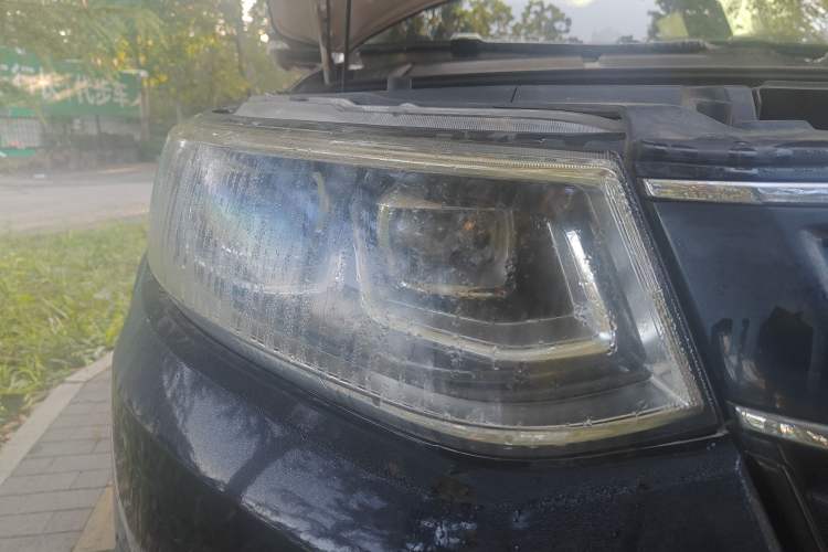 Used Changan CS95 2017 2.0T Two-Wheel Drive Zhituo Edition
