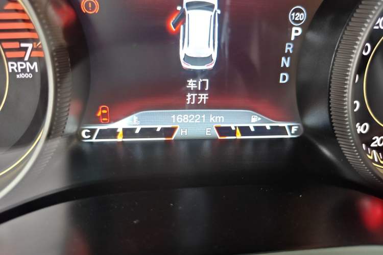 Used Jeep Cherokee 2017 2.0L Superior Edition
