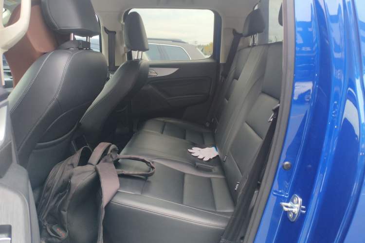 Used Great Wall Poer 2021 2.0T Commercial Version Automatic Diesel 4x4 Elite Long-Box GW4D20M