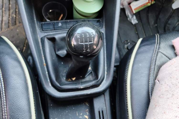 Used Volkswagen Santana 2021 1.5L Manual Fashion Edition Gear Lever