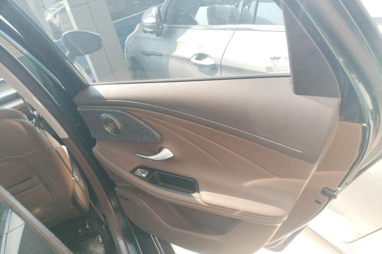 Used Chery Arrizo 8 2023 High-Energy Edition 2.0T DCT Luxury