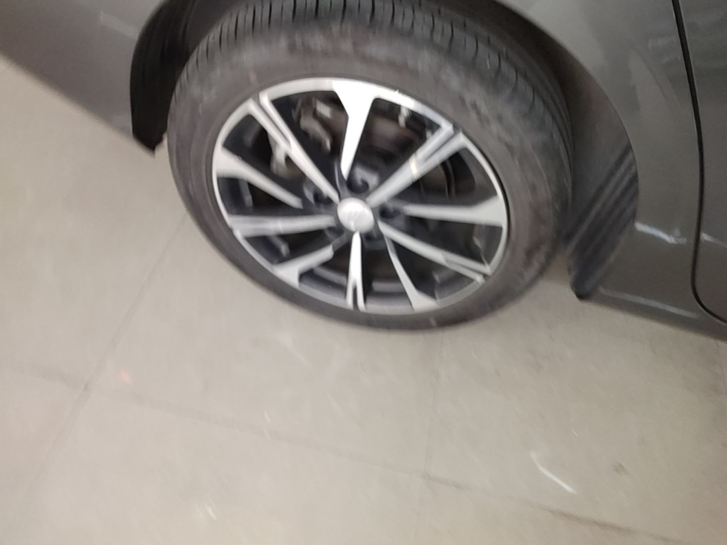 Geely Auto Emgrand 2025 4th Generation 1.5L CVT Luxury Version — снимка 11