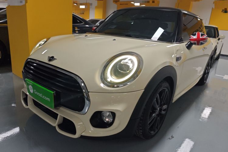 Used MINI MINI 2018 1.5T COOPER Racing Driver
