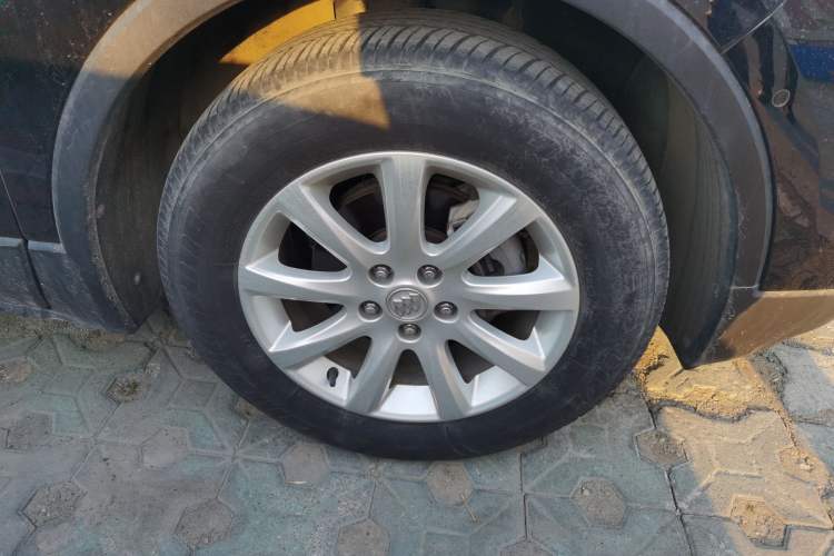 Used Buick Envision 2020 20T Two-Wheel Drive Luxury Model