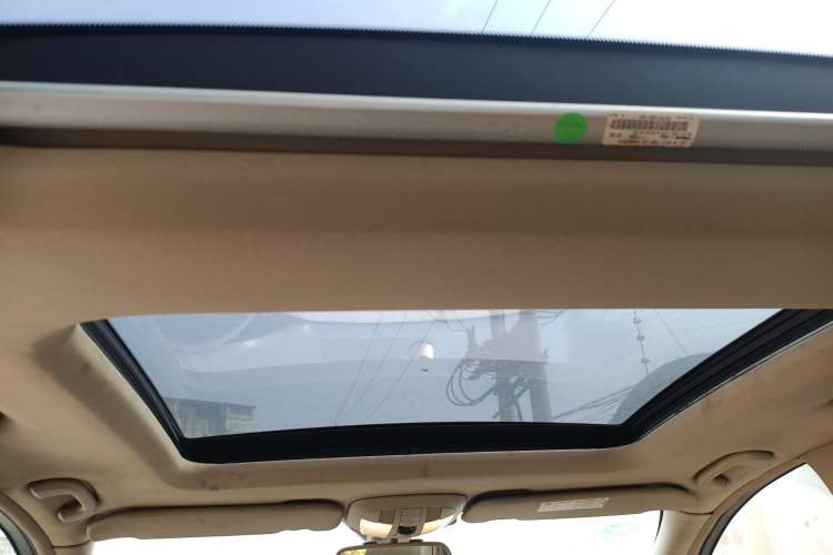 Used Mercedes-Benz R-Class 2010 R 350 L 4MATIC