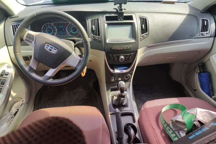 Used Geely Auto Vision 2015 1.3T Manual Luxury Model
