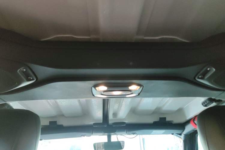 Used Jeep Wrangler 2021 2.0T Sahara Four-Door Edition