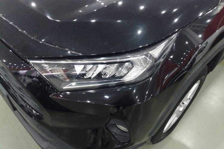 Used Toyota RAV4 2021 2.0L CVT Two-Wheel Drive Urban Edition
