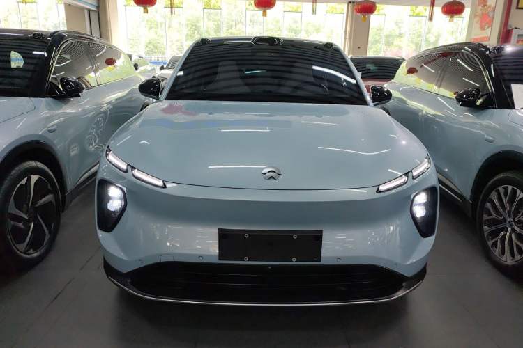 Used Nio EC6 2024 75 kWh