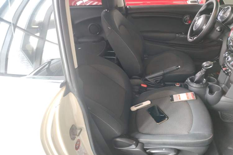 Used MINI MINI 2014 1.5T COOPER Fun