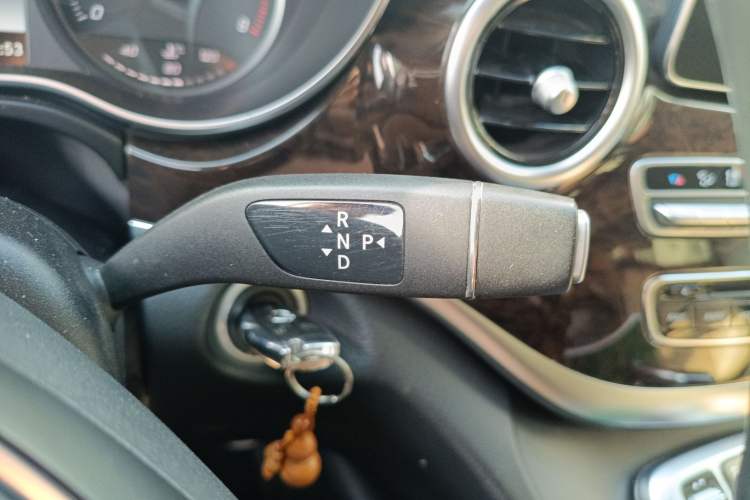 Used Mercedes-Benz V-Class 2018 V 260 Prestige Edition China VI