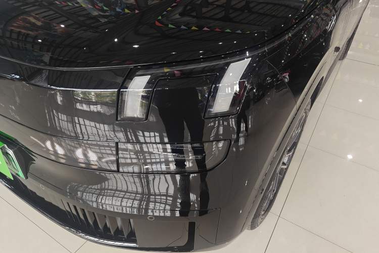 Used Lynk & Co 900 2025 1.5T Ultra Left Front Headlight