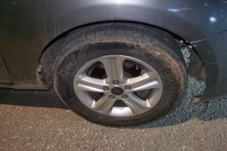 Used Ford Focus 2009 Sedan 1.8L Manual Comfort Model