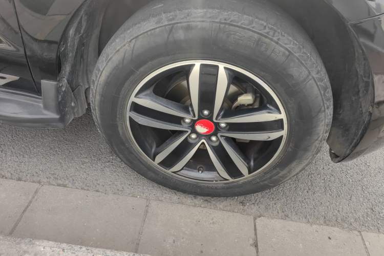 Used Geely Auto GX7 2015 Sport Edition 2.0L Automatic Luxury Model