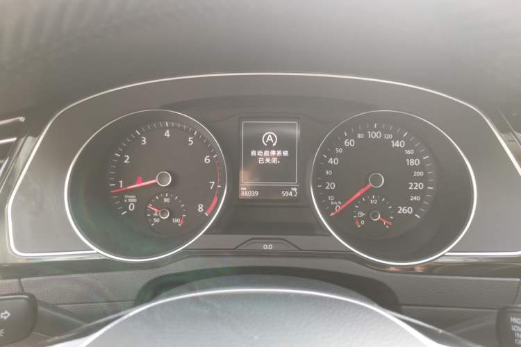 Used Volkswagen Magotan 2018 330TSI DSG Luxury Model Instrument Cluster