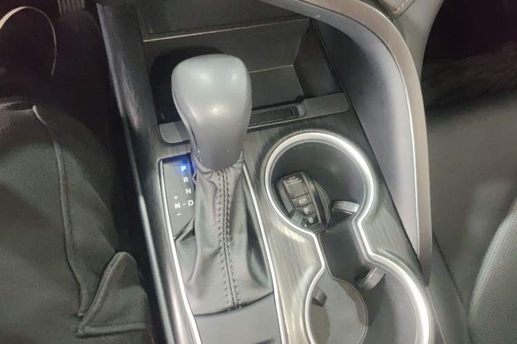 Used Toyota Camry 2023 2.0GVP Premier Edition Gear Lever