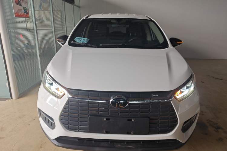 Used BYD Yuan New Energy 2019 EV535 Smart Connect Trendsetting Model