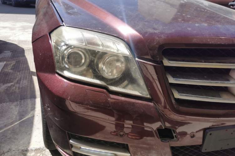 Used Mercedes-Benz GLK-Class 2008 GLK 300 4MATIC Luxury Model Right Front Headlight