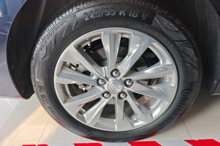 Used Buick GL8 2020 Avenir Avia Four-Seat Luxury Edition
