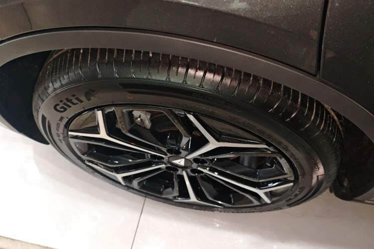 Used Deepal L07 2024 230Max Qiankun Intelligent Driving ADS SE Range-Extended Version
