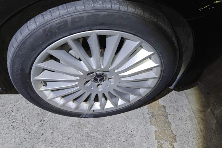 Used Mercedes-Benz E-Class 2018 E 300 L Luxury Model