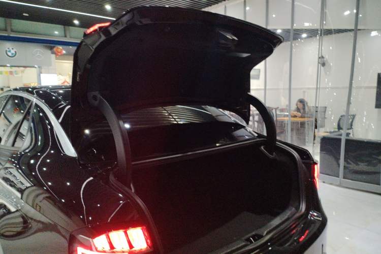 Used Lynk & Co 03 2021 2.0TD Automatic Trendy Champion Edition
