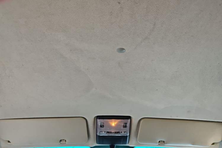 Used Jinbei Hiace X30 2021 1.5L Comfort Model Air-Conditioner-Free Version National VI Standard SWC15M Bus