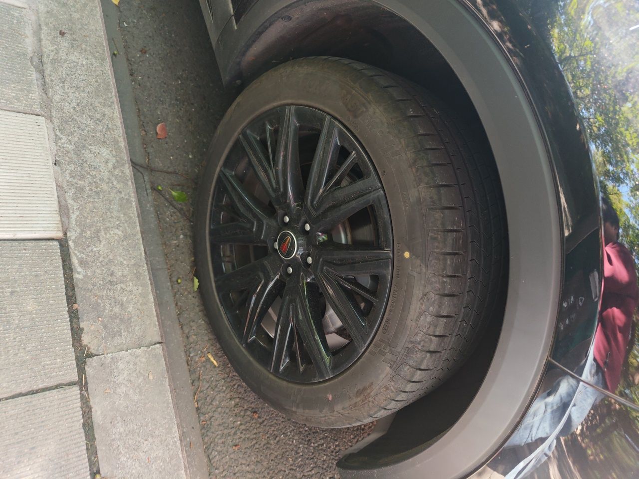 Hongqi HS5 2025 2.0T Two-Wheel-Drive Xuan Ying Edition — снимка 8