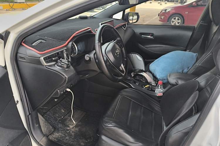 Used Toyota Levin 2019 185T CVT Luxury Edition China VI Standard
