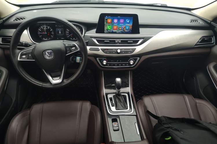 Used Changan Raeton CC 2018 1.5T Automatic Elegant Version China V Standard