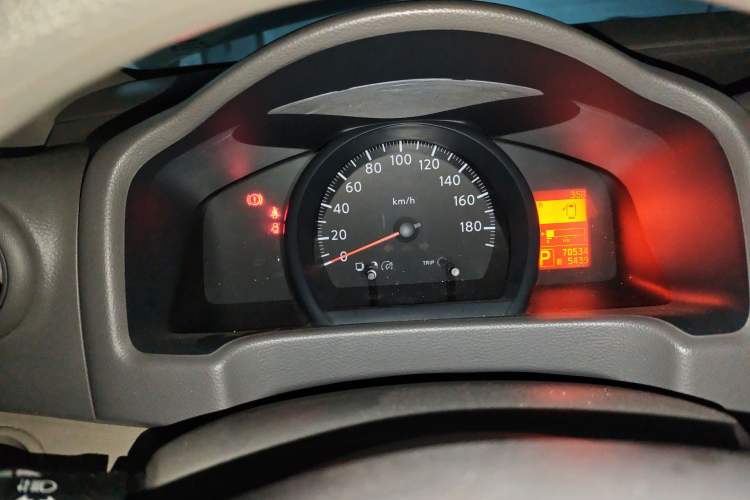 Used Nissan NV200 2014 1.6L CVT Luxury Model China V Standard Instrument Cluster