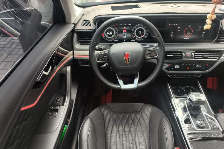 Used Hongqi HS5 2022 2.0T Smart Connect Flagship All-Wheel Drive LeGou Edition Steering Wheel