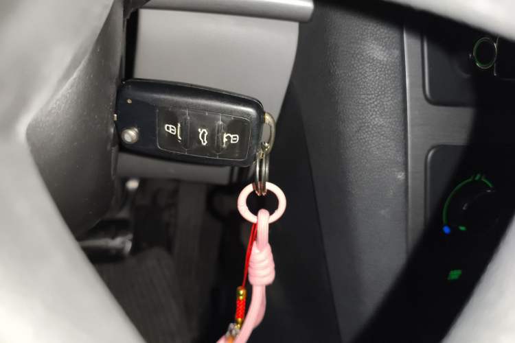 Used Skoda Octavia 2013 1.6L Automatic Yijie Edition Vehicle Key